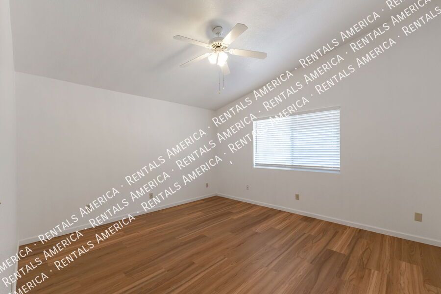 Rita Ranch- Beautiful 3 bedroom 2 bathroom property image