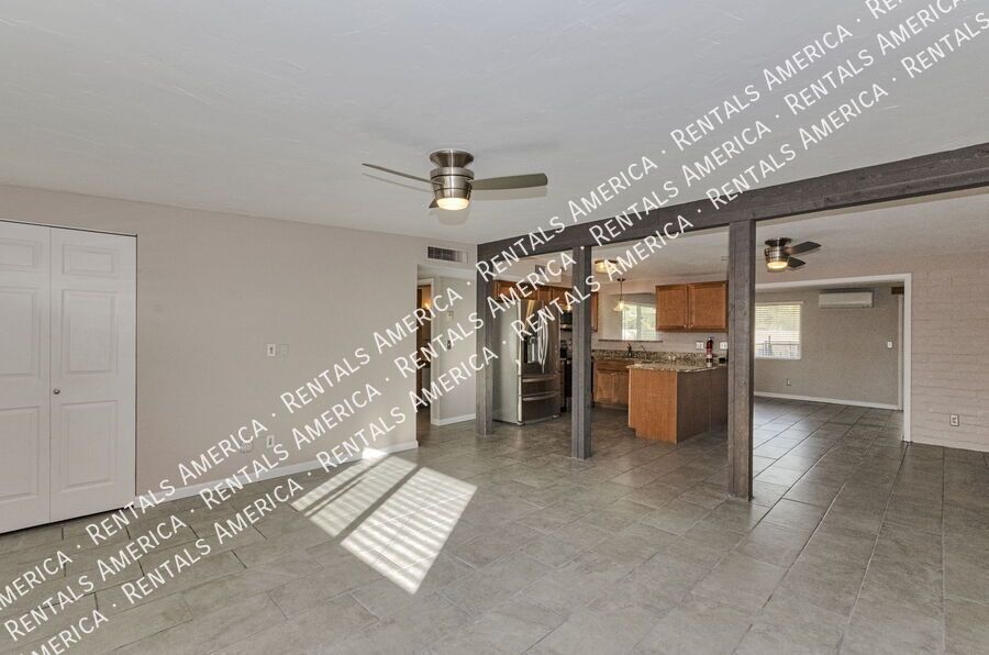 Updated Oro Valley with views from the pool! property image