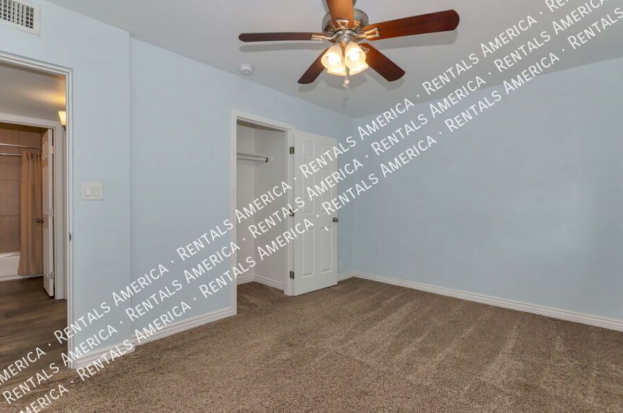 3 Bedroom 2 bath home in Tucson's Speedway Park neighborhood property image
