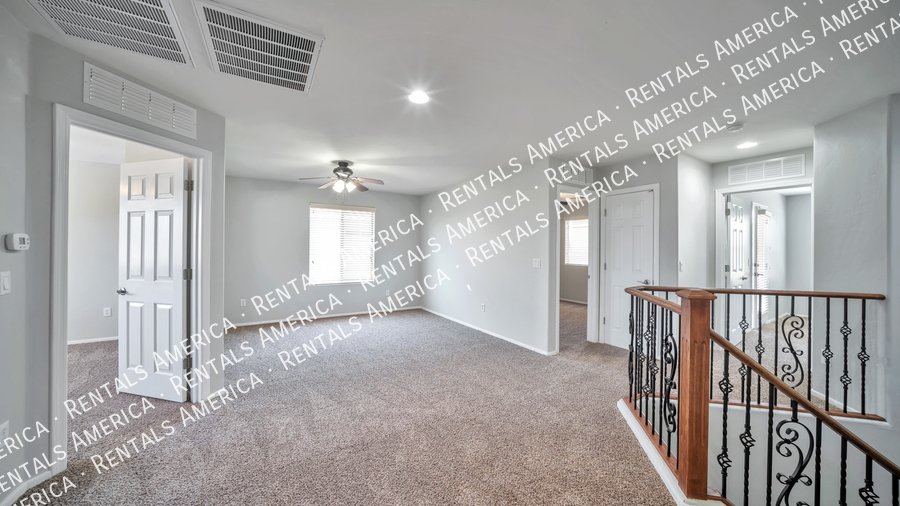 Stunning 4 Bedroom Home with SOLAR Savings in Desirable Cul-de-Sac property image