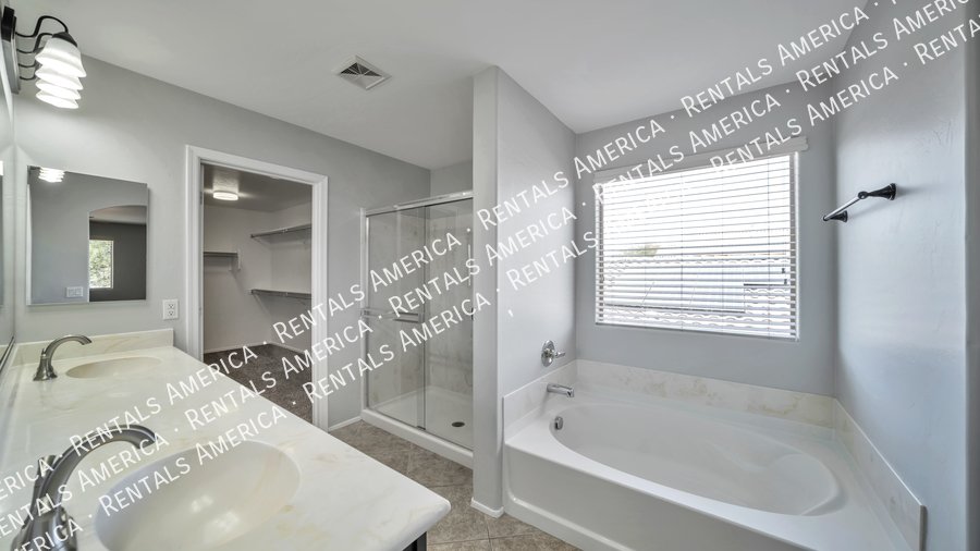 Stunning 4 Bedroom Home with SOLAR Savings in Desirable Cul-de-Sac property image