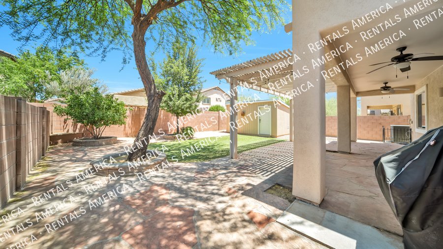 Stunning 4 Bedroom Home with SOLAR Savings in Desirable Cul-de-Sac property image