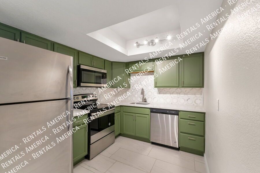 Updated Oro Valley Condo property image