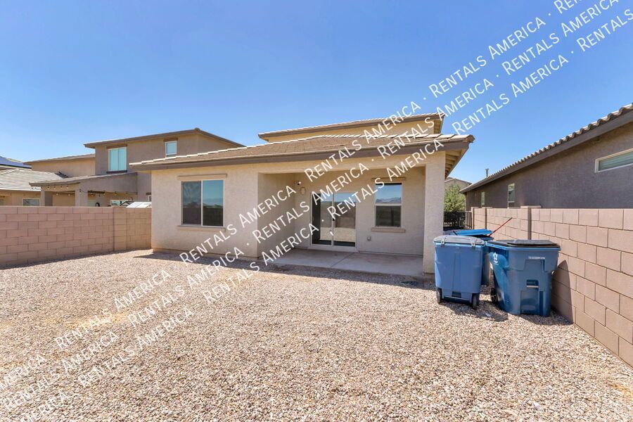 Stunning 4bdrm 3 bath home! property image
